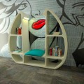 Modern design bokhylla i Solid Surface Shelley tillverkad i Italien