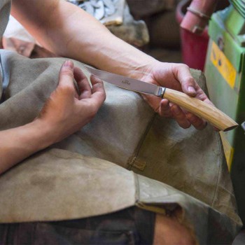 2 stekknivar med handtag i oxhorn eller trä tillverkat i Italien - Marino