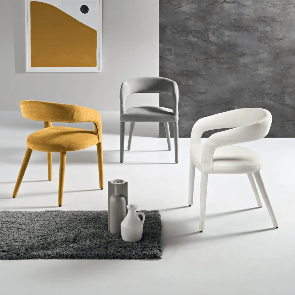 2 stoppade fåtöljer i bouclè-tyg med klädd ram - Domenica Viadurini