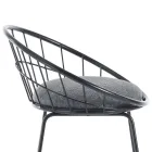 2 vadderade pallar och stålkonstruktion i olika ytbehandlingar - Torio Viadurini