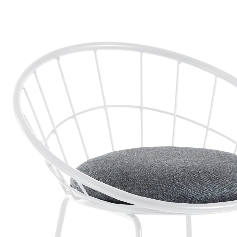 2 vadderade pallar och stålstruktur Olika ytbehandlingar - Torio Viadurini