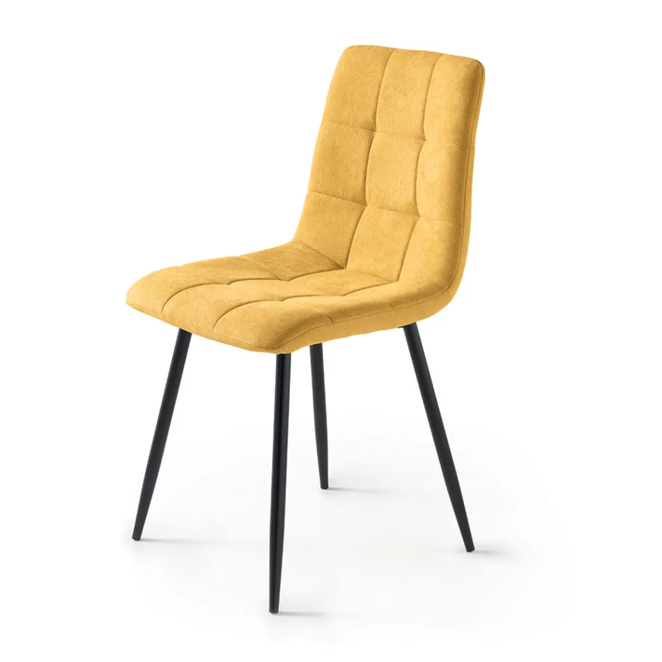 4 vardagsrumsfåtöljer med tygsitsar i olika färger - Nuvarande Viadurini