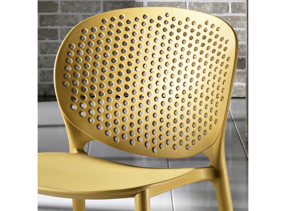 4 färgade stapelbara stolar av polypropen i modern design - Pocahontas