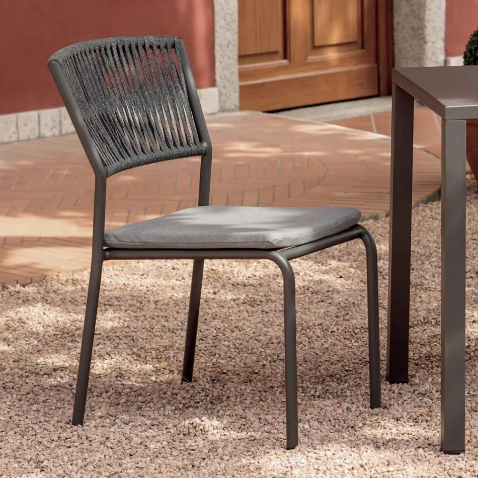 4 stapelbara trädgårdsstolar i aluminium och rep - Lunaris Viadurini