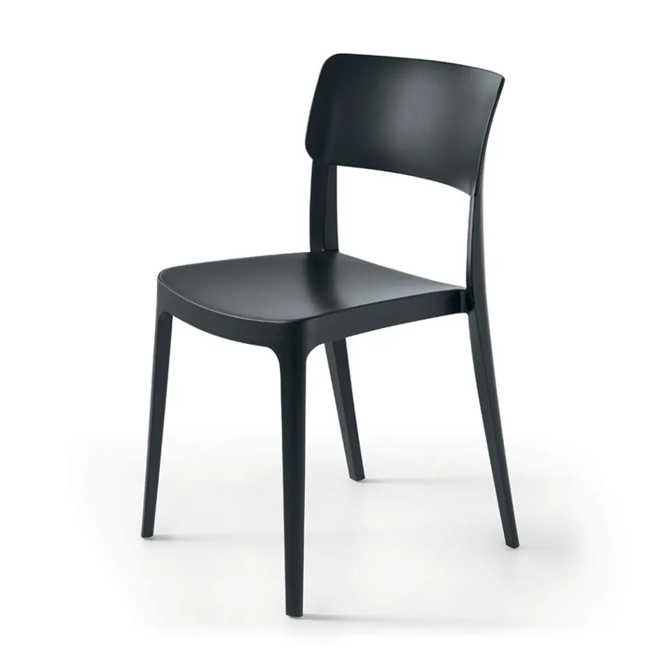 4 stapelbara polypropylenstolar i vardagsrummet i olika färger - Slancio Viadurini