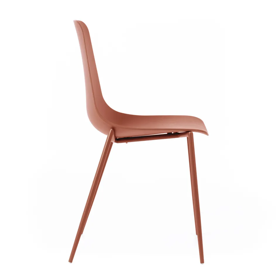 4 stolar gjorda av polypropen sits och metallben - Mary Viadurini