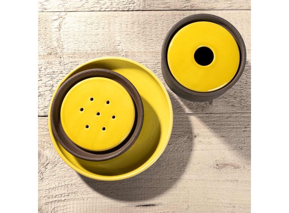 Badrumstillbehör i gul eldfast lera Tillverkad i Italien - Antonella Viadurini