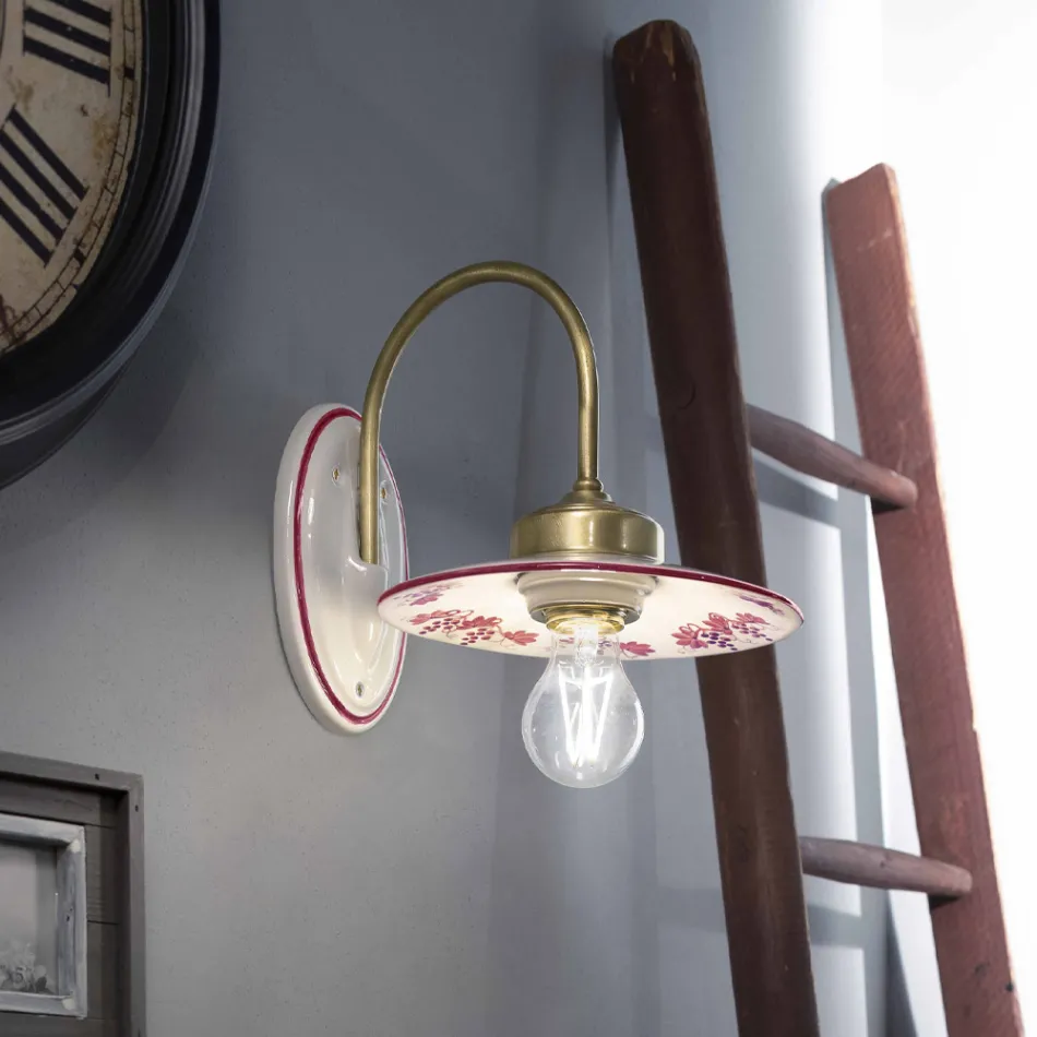 Vintage design vägglampa i järn och handmålad keramik - Asti Viadurini
