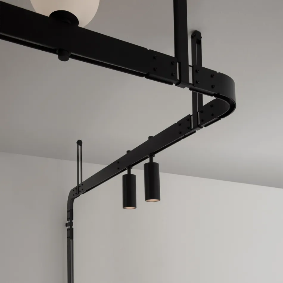 Design Vägglampa i svart aluminium med sfärer och spotlights - Exodus Viadurini