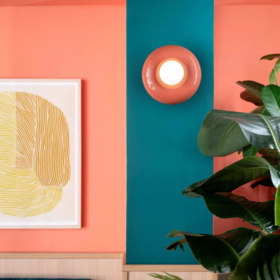 Vägglampa med diffusor i opalglas Tillverkad i Italien - Bumbum Viadurini