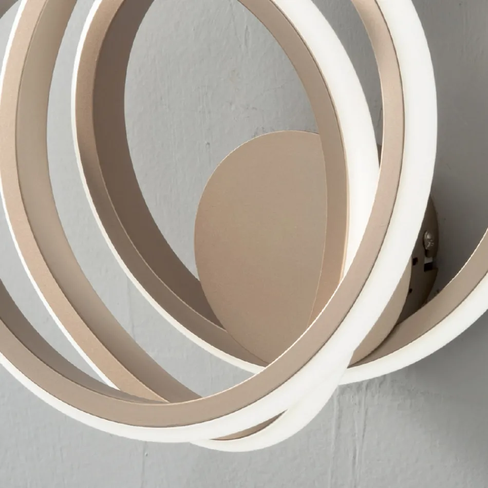 Vägglampa i Guld Metall Modern Design Sovrum - Point Viadurini