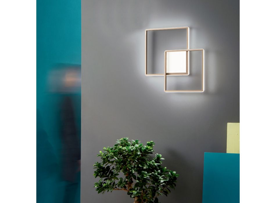 Modern - Formell guldmålad metallvägglampa med LED Viadurini