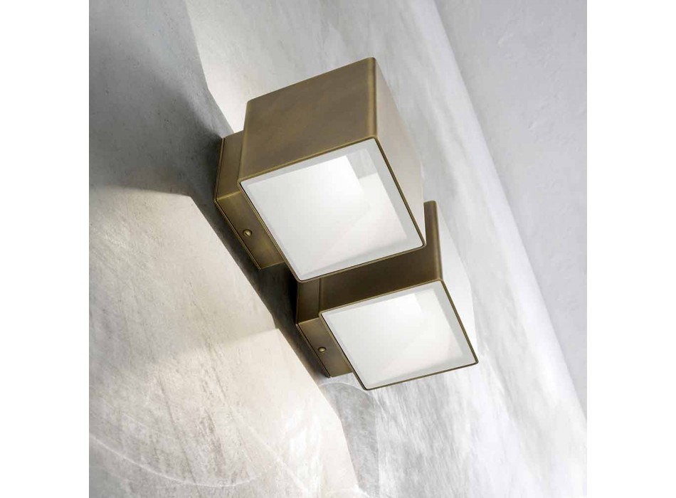 Vägglampa i mässing och gips tillverkad i Italien - Cubetto Aldo Bernardi Viadurini