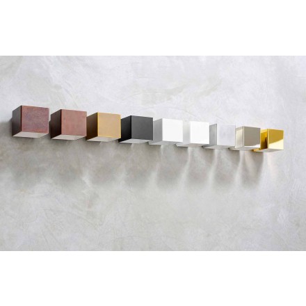 Vägglampa i mässing och gips tillverkad i Italien - Cubetto Aldo Bernardi Viadurini