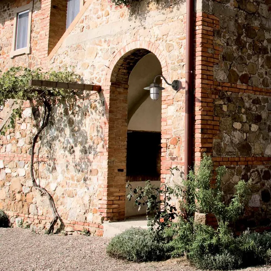 Vintage mässing utomhusvägglampa, opalglas IP44 - Elfico Viadurini