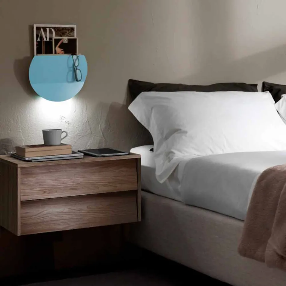 Modern vägglampa med tidningsutrymme, USB och LED-ljus Tillverkad i Italien - Foster Viadurini