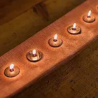 Vaxbåt med bruna eller elfenbensljus ingår Tillverkad i Italien - Ludvig Viadurini