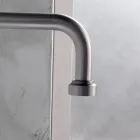 Modern 3-håls tvättställsblandare med röda och blå linjer Tillverkad i Italien - Quito Viadurini