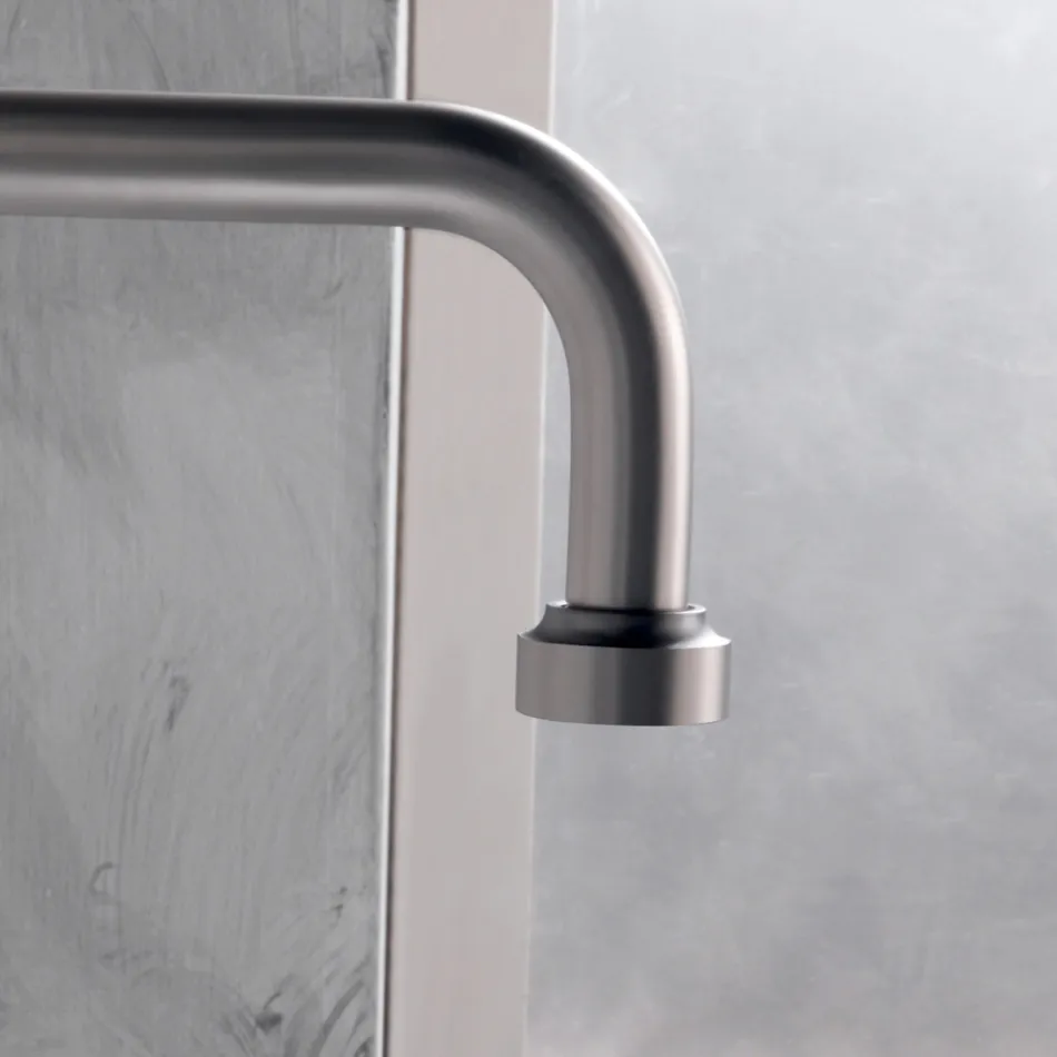 Modern 3-håls tvättställsblandare med röda och blå linjer Tillverkad i Italien - Quito Viadurini