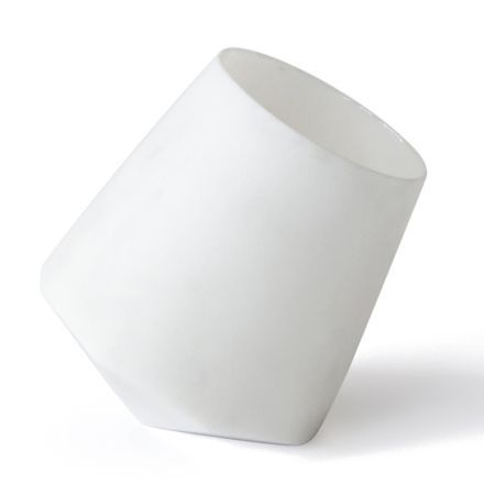 Storto Design Vattenglas i satängvit Carraramarmor - Scaglio Viadurini