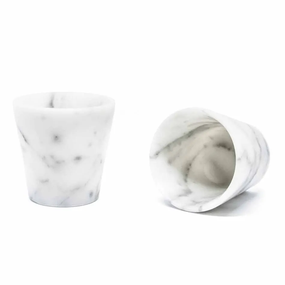 Grappa Glass i vit Carrara Marble Tillverkad i Italien - Fergie Viadurini