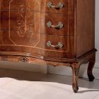 Klassisk byrå med 8 lådor i Bassano Walnut Wood Made in Italy - Lyx Viadurini