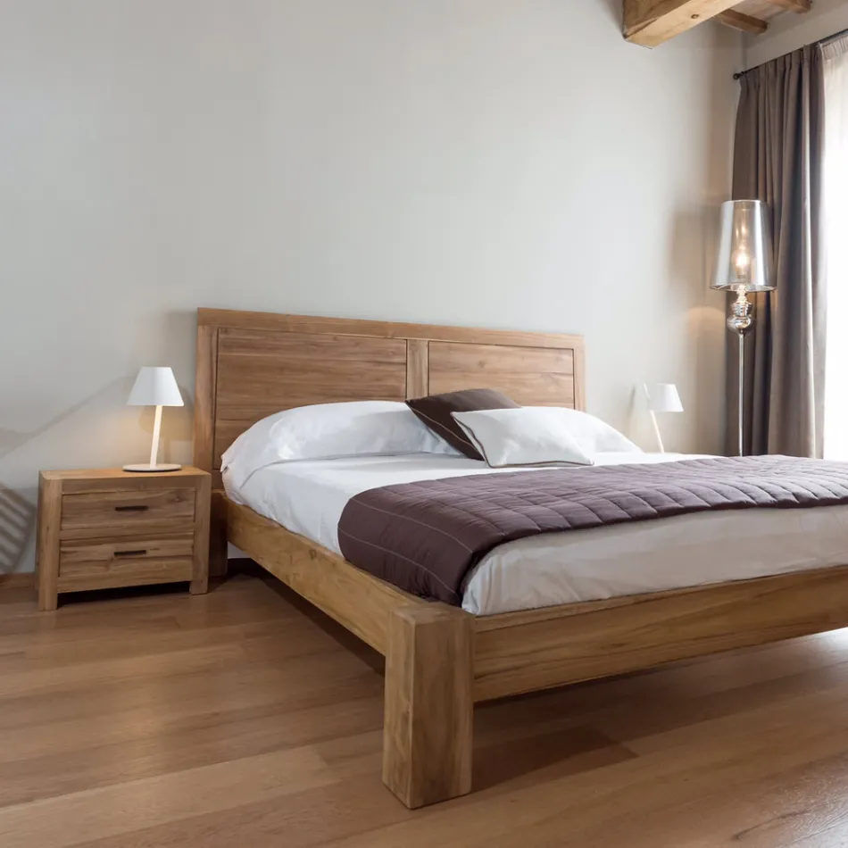 Nattduksbord i massiv teak med 2 lådor - Vovinam Viadurini