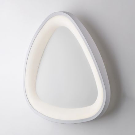 Voyager, en sofistikerad italiensktillverkad lampa i glas och metall. Viadurini