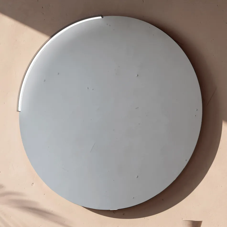 Badrumskomposition med 4 lådor, svart keramiskt handfat och spegel - Elios Viadurini