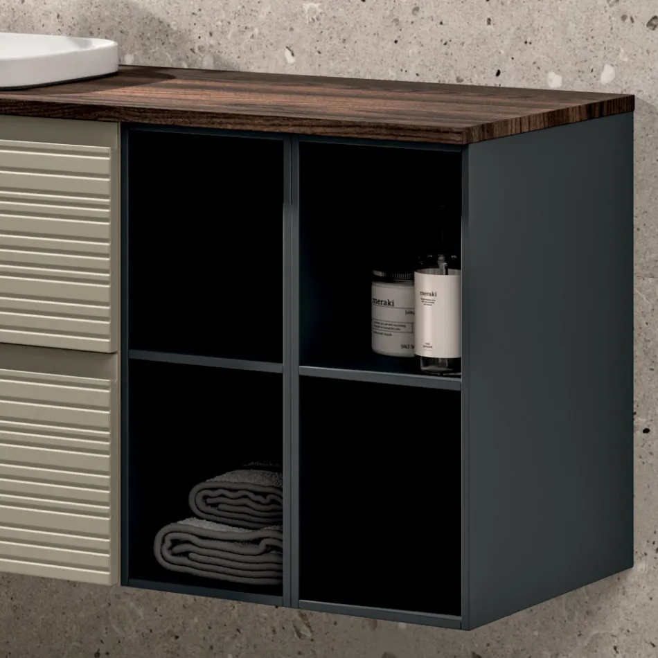 Badrumskomposition med 4 lådor, handfat, spegel och öppna hyllor - Elios Viadurini