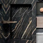 Badrumskomposition med Noir Desir Gres handfat - Orione Viadurini