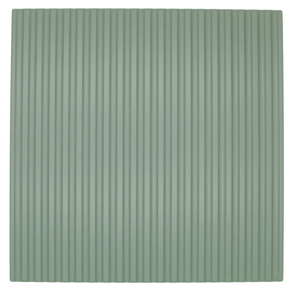 Badrumskomposition med spegel och metallväggar Tillverkad i Italien - Efesto Viadurini