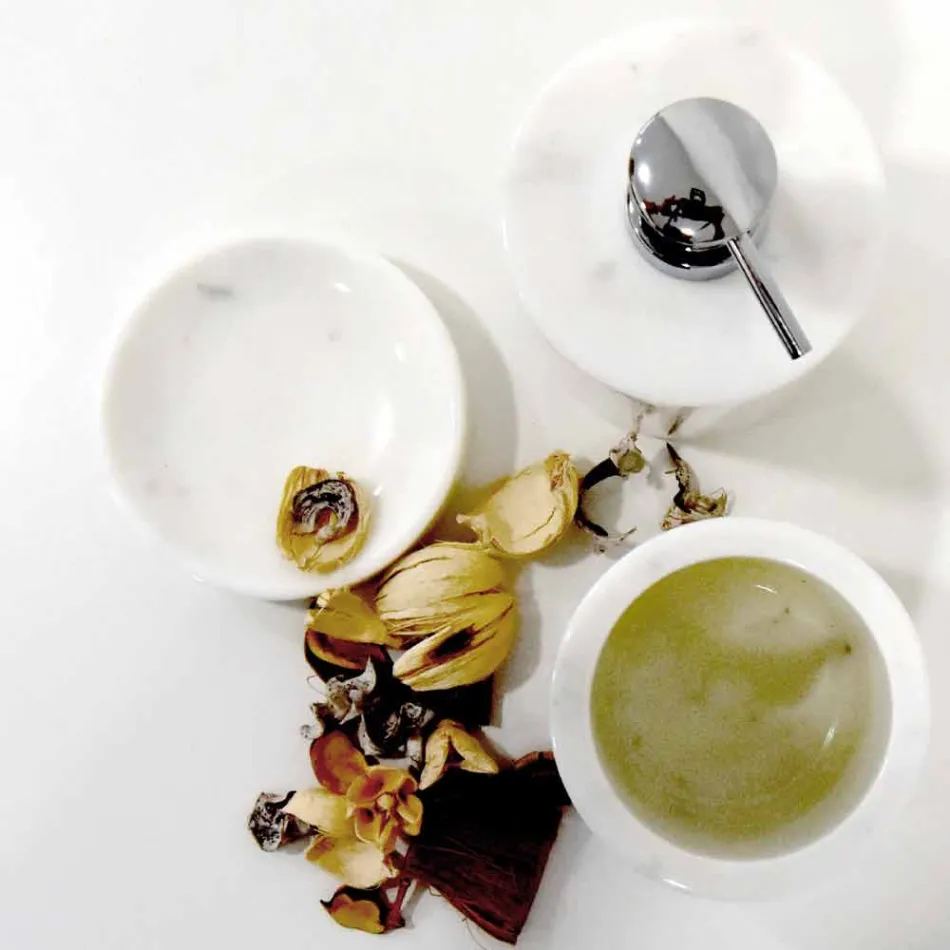 Sammansättning av 3 badrumstillbehör i polerad marmor Tillverkad i Italien - Trevio Viadurini