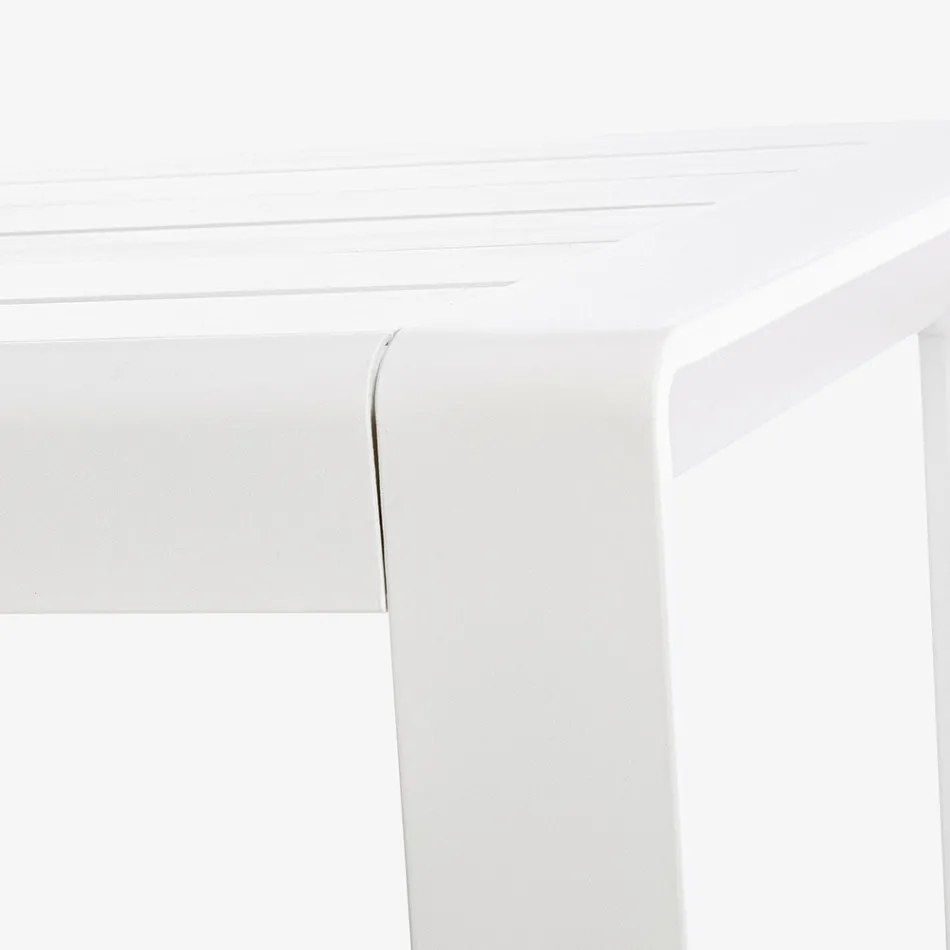 Utomhusvardagsrumskomposition i aluminium och tyg, Homemotion - Francine Viadurini