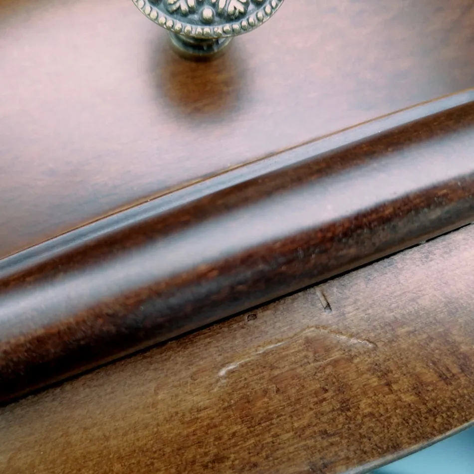 Bassano trähängande konsol tillverkad i Italien - Tinia Viadurini