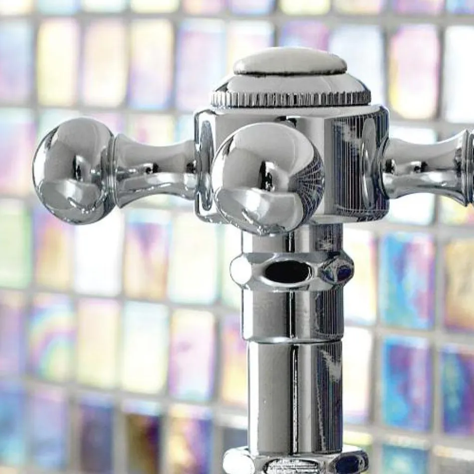 Ett par vintage designbänkar i mässing tillverkade i Italien - Elisea Viadurini