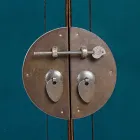 Låg skänk 2 dörrar och 2 lådor i Blue Elm Wood Homemotion - Konan Viadurini