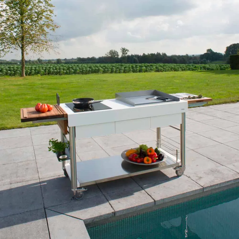 Modernt kök på hjul för utomhusträdgård i trä och stål - Calliope Viadurini