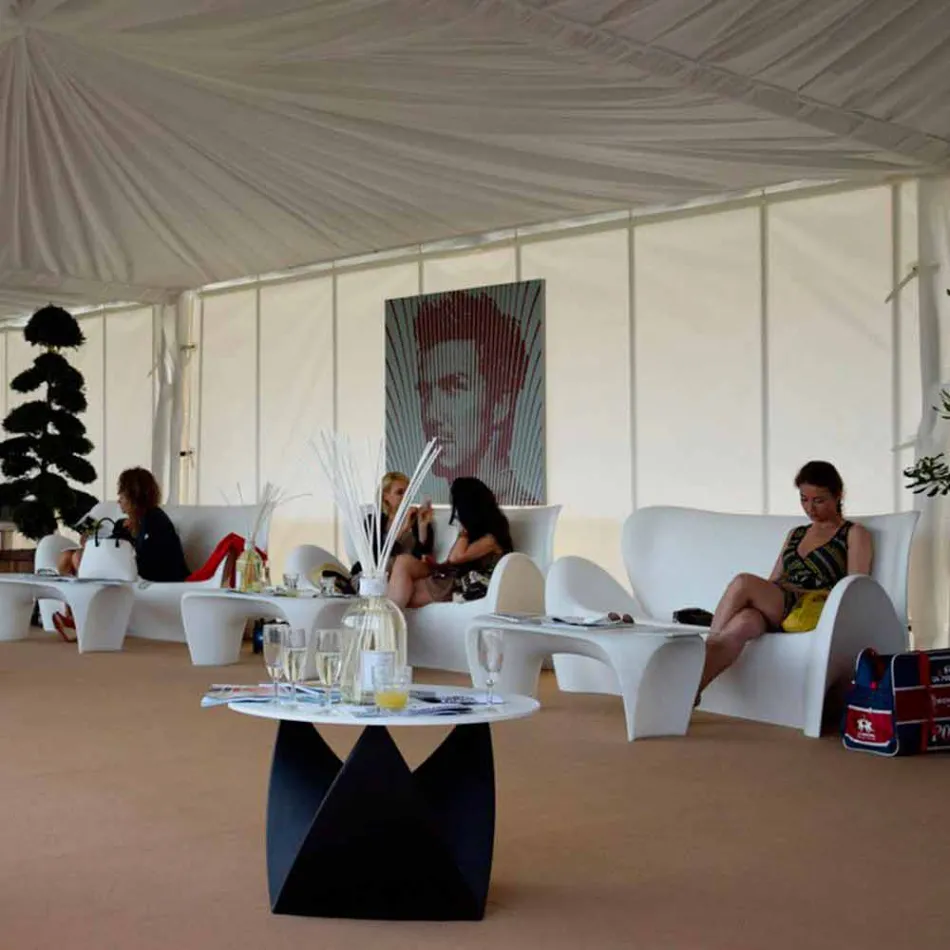 Utomhus eller inomhus vardagsrum Soffa färgad plastdesign - Lily av Myyour Viadurini