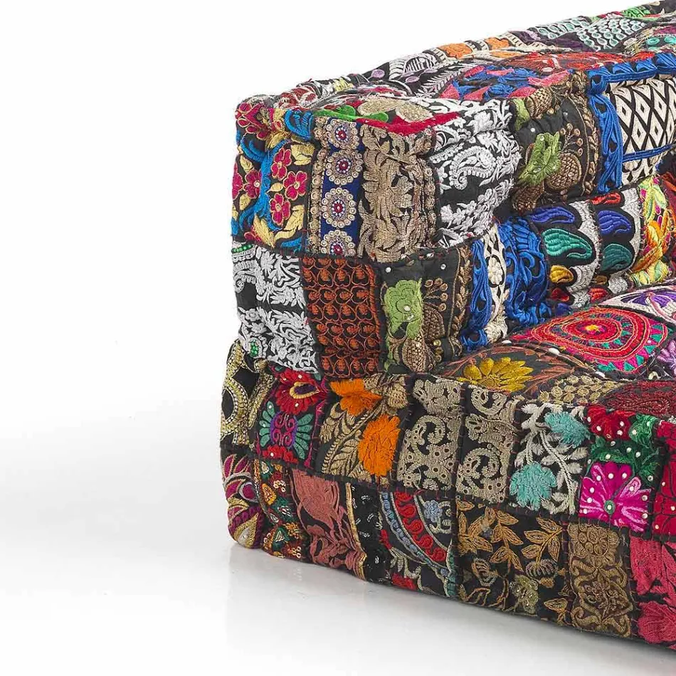 Vadderad tvåsitsig etnisk soffa i lapptyg och träfiber Viadurini