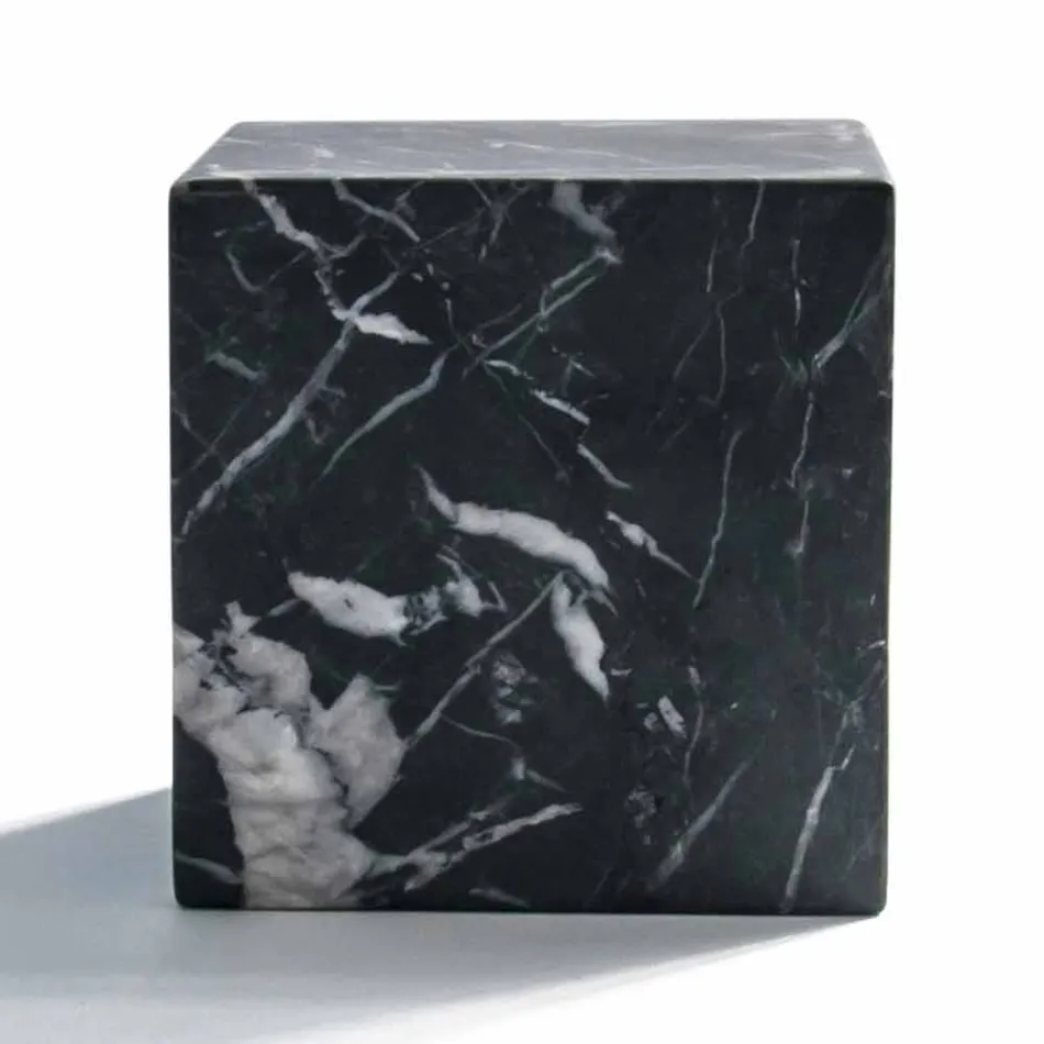 Modern Cube Paperweight i Satin Black Marquinia Marble Tillverkad i Italien - Qubino Viadurini