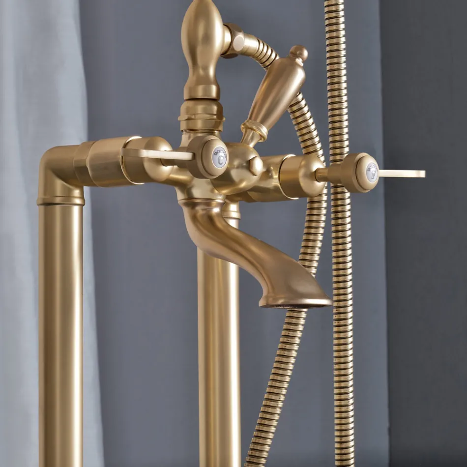 Golvstående badkarsenhet med handdusch och flexibel slang Made in Italy - Milano Viadurini