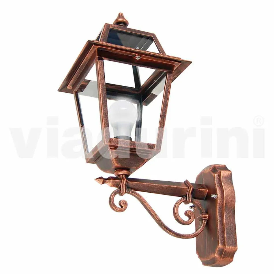 Kristel, en aluminiumslampa i trädgården i Italien Viadurini