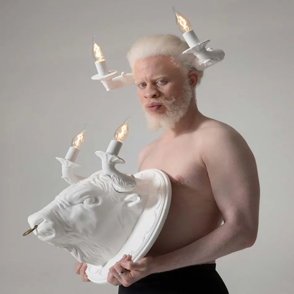 Vägglampa med 2 lampor i keramisk design i form av en tjur - Marrena Viadurini