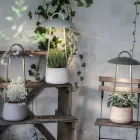 Utomhuslampa med plantering i lera, aluminium och mässing - Cappello Viadurini