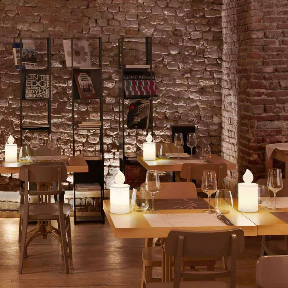 Vit Led Bordslampa Ljusstearinljusdesign av Slide - Flame Viadurini