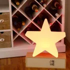 Polyeten sol- eller LED Star Design bordslampa - Ringostar Viadurini