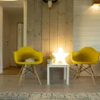 Vit eller röd stjärnformad golvlampa, modern design - Ringostar Viadurini