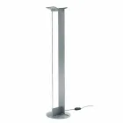 Golvlampa i lackerad metall med integrerad LED Made in Italy - Indra Viadurini