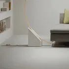 Golvlampa i målad metall med dimbart LED-ljus - Eucalyptus Viadurini